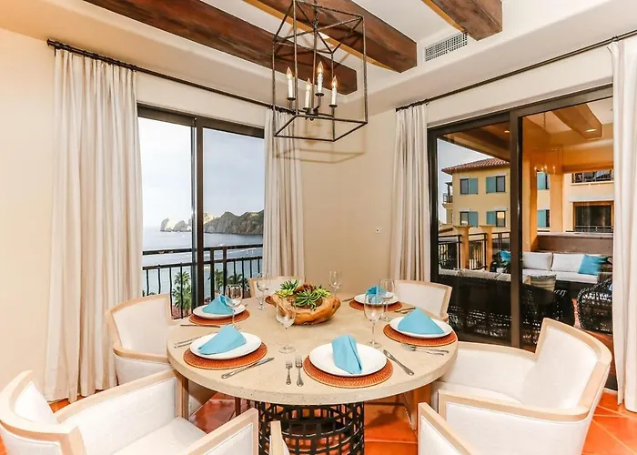 Luxury Beachfront Penthouse Hot Tub And Ocean Views * Cabo San Lucas