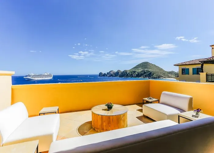 Luxury Beachfront Penthouse Hot Tub And Ocean Views